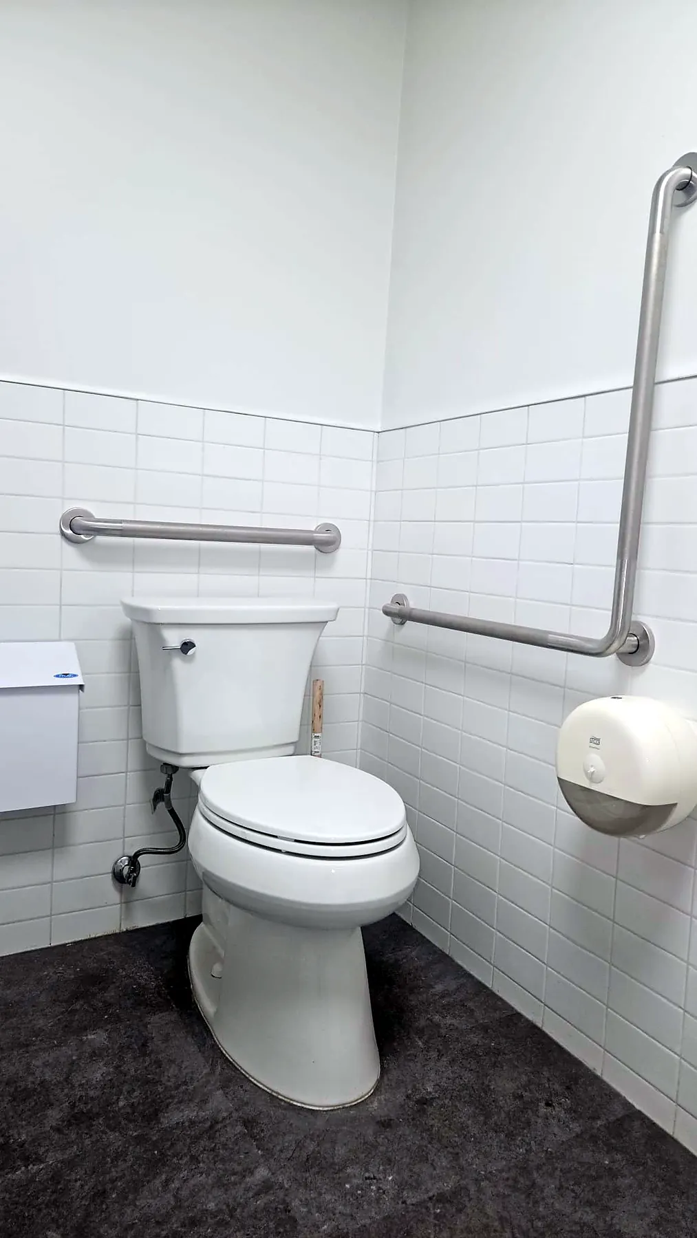 Accessible commercial washroom plumbing installation